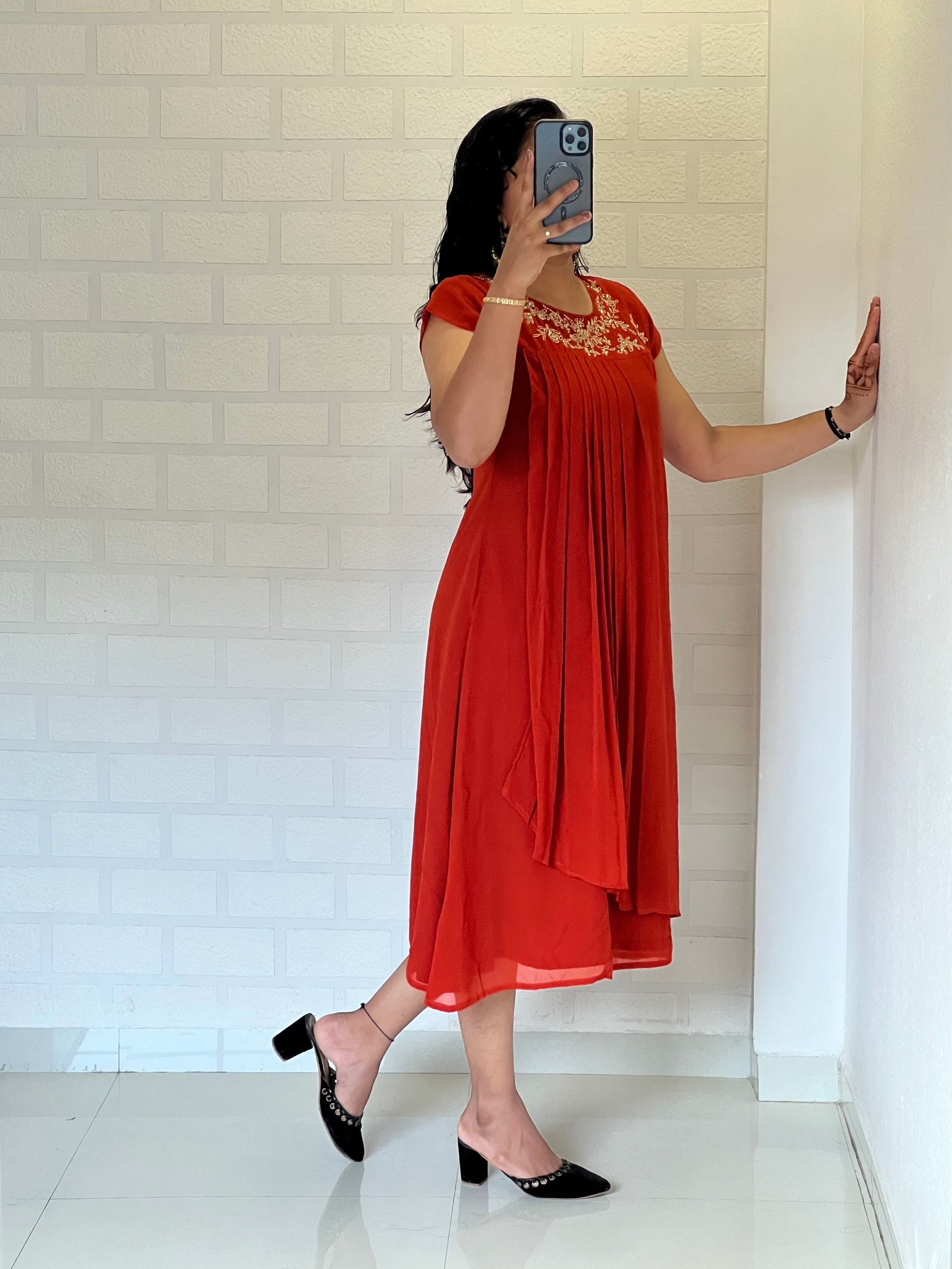 Bloming Georgette Handwork Kurti With Cap Designer Sleeve
