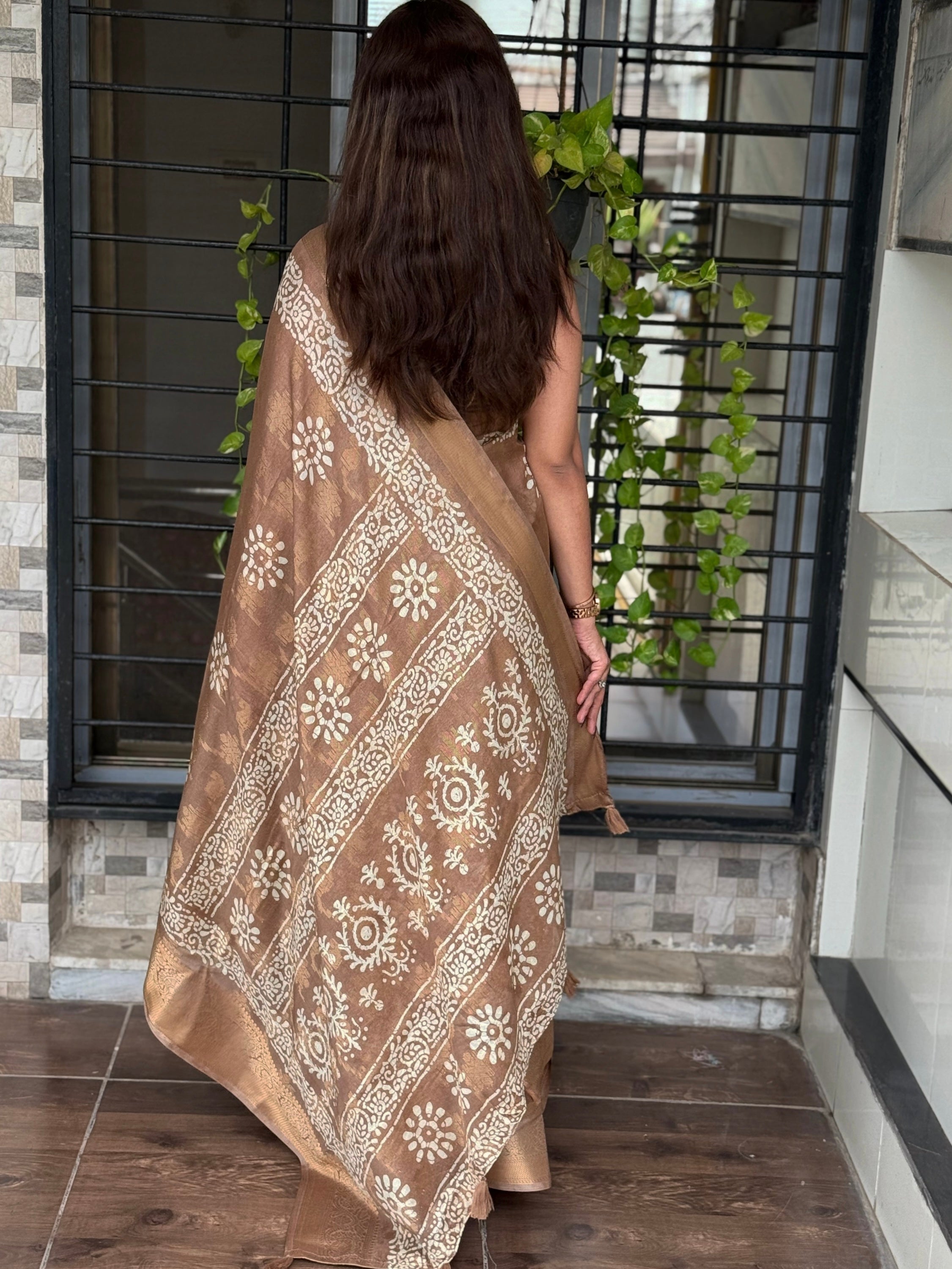 Vibrant Charm With This Designer Printed Saree Beautiful Collection