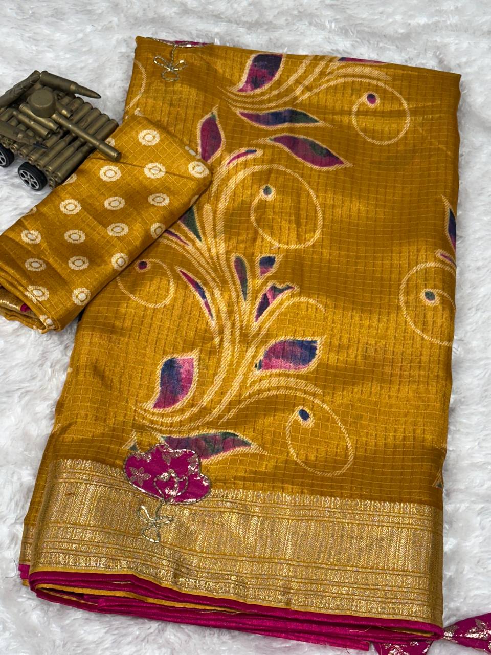 Effortless Designer applique saree for your upcoming festive season