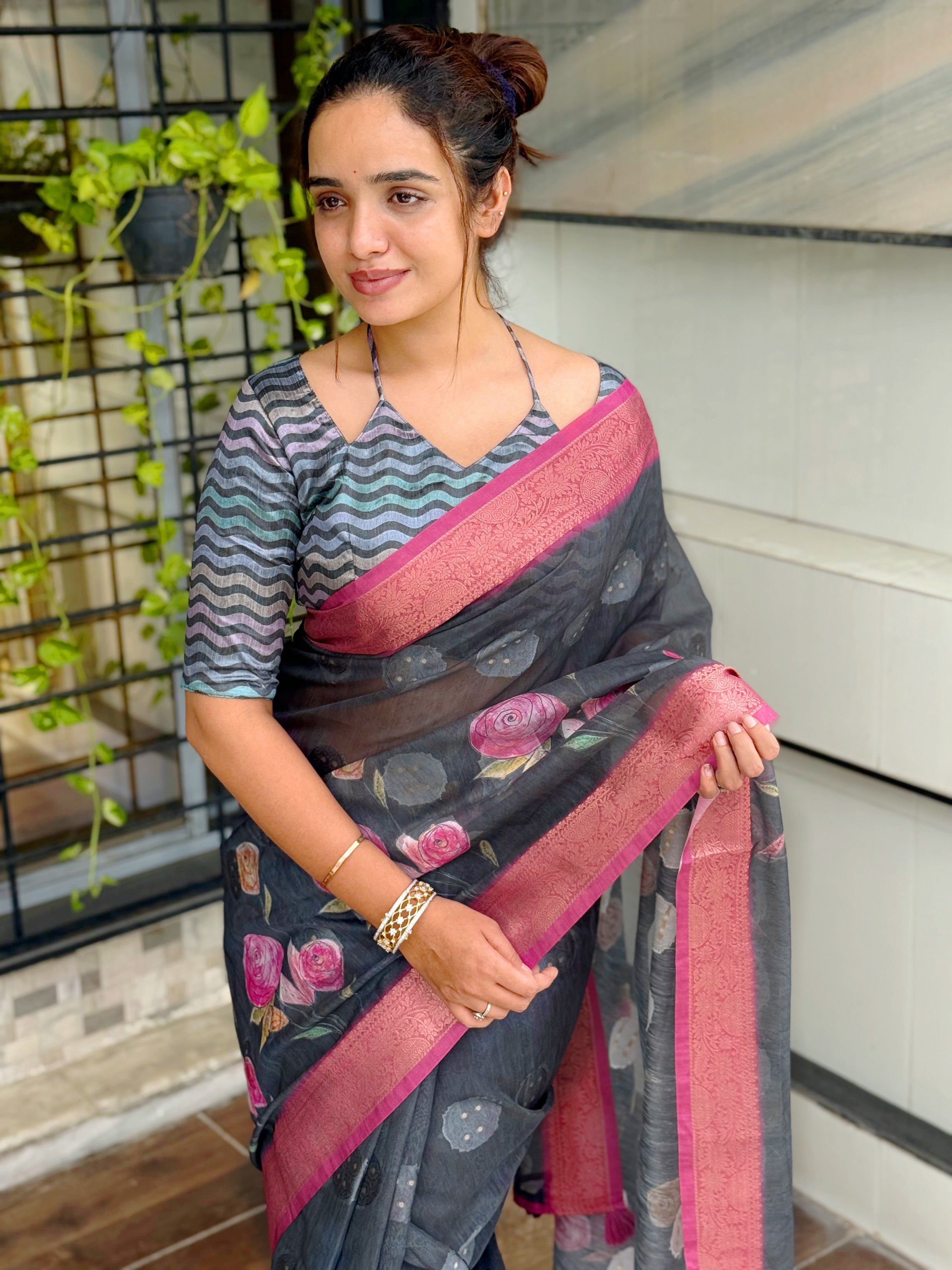 Trending And Exclusive printed Saree collection
