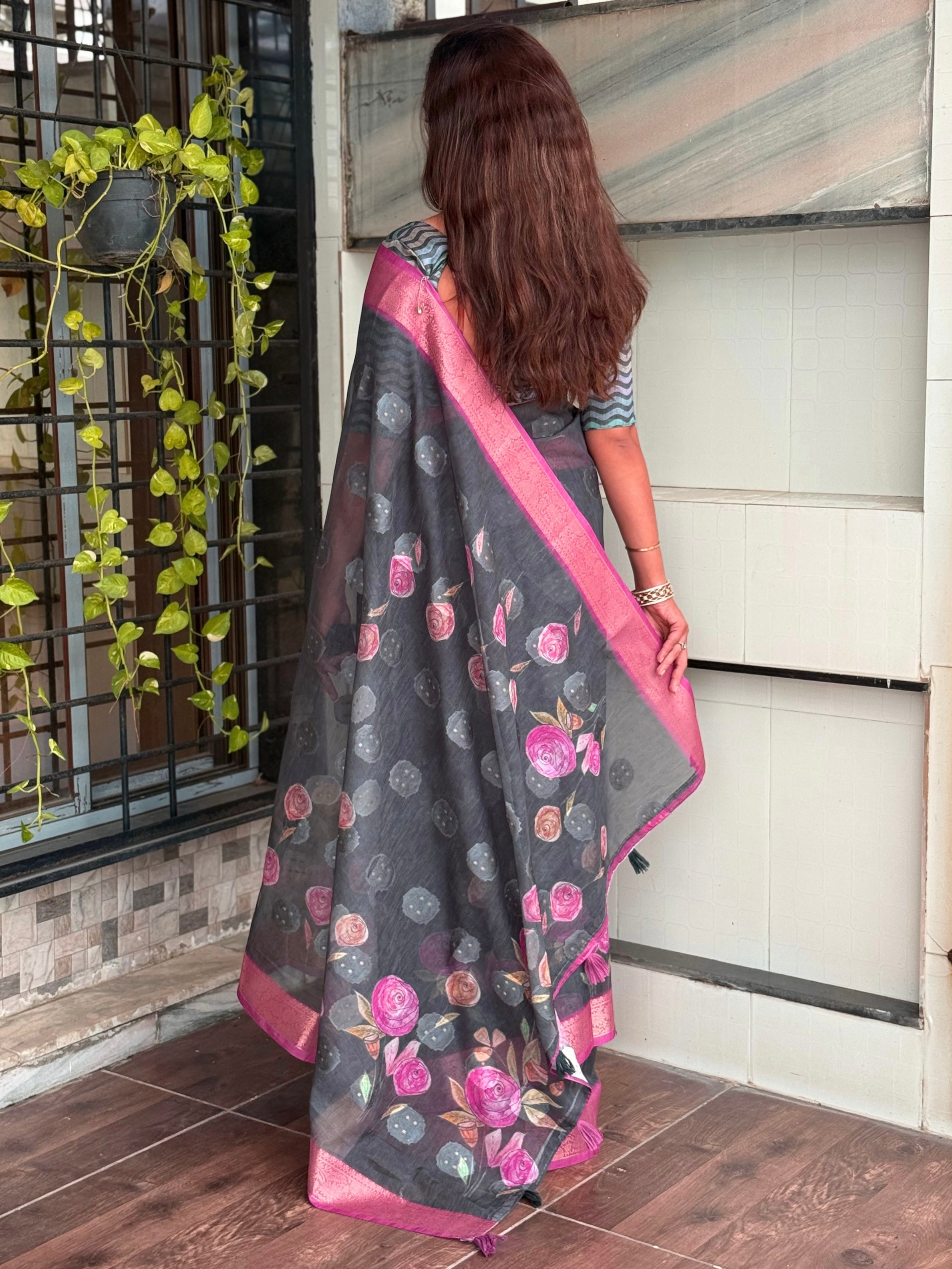 Trending And Exclusive printed Saree collection