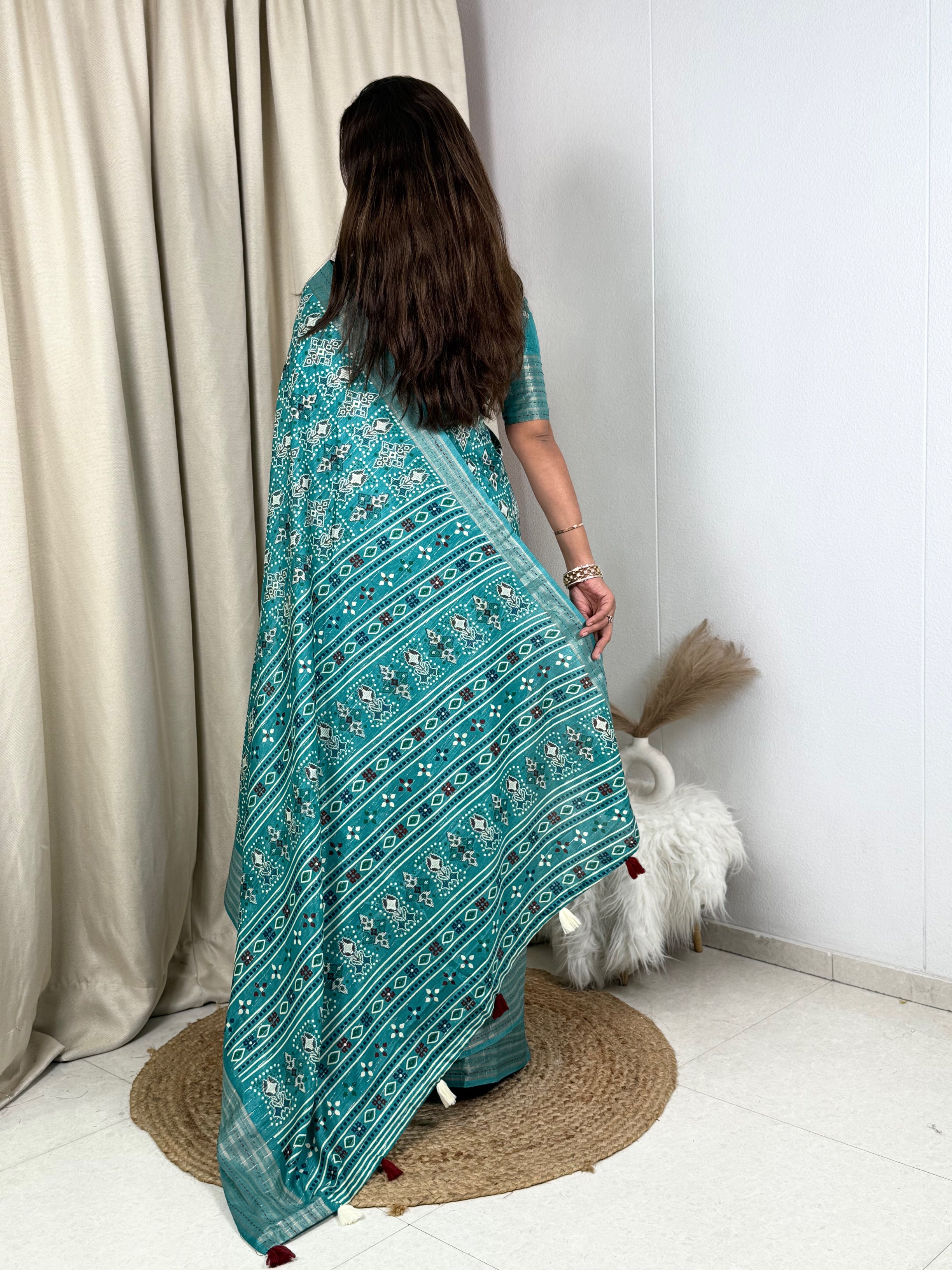 Make Every Moment special with our exclusive printed Saree collection