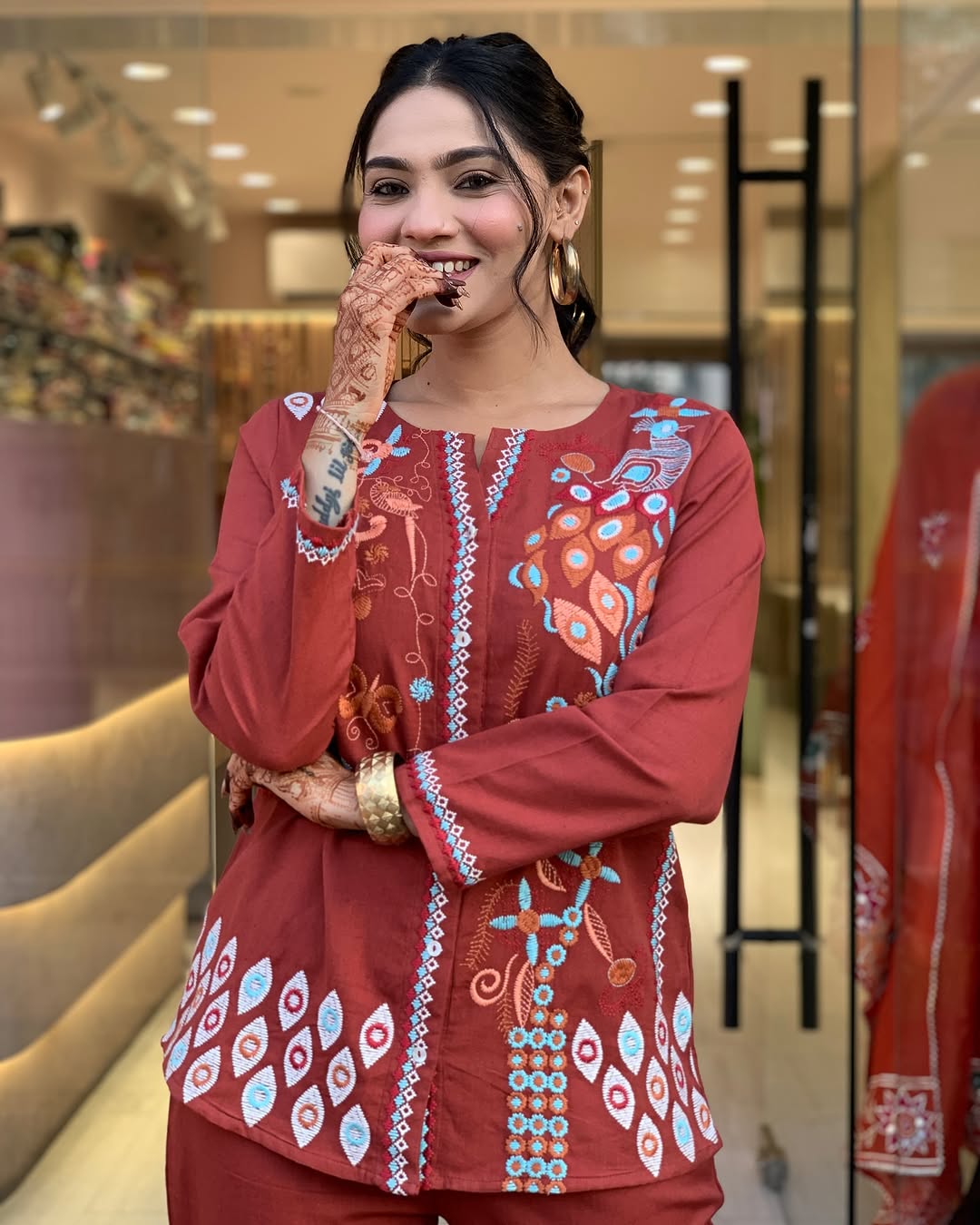 Effortless Cotton Slub Fabric Embroidery Work Cord Set for Women