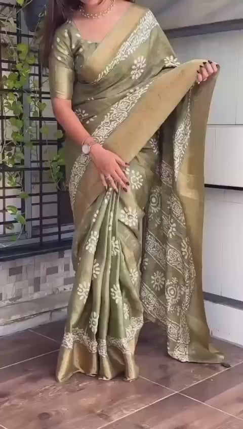 Vibrant Charm With This Designer Printed Saree Beautiful Collection